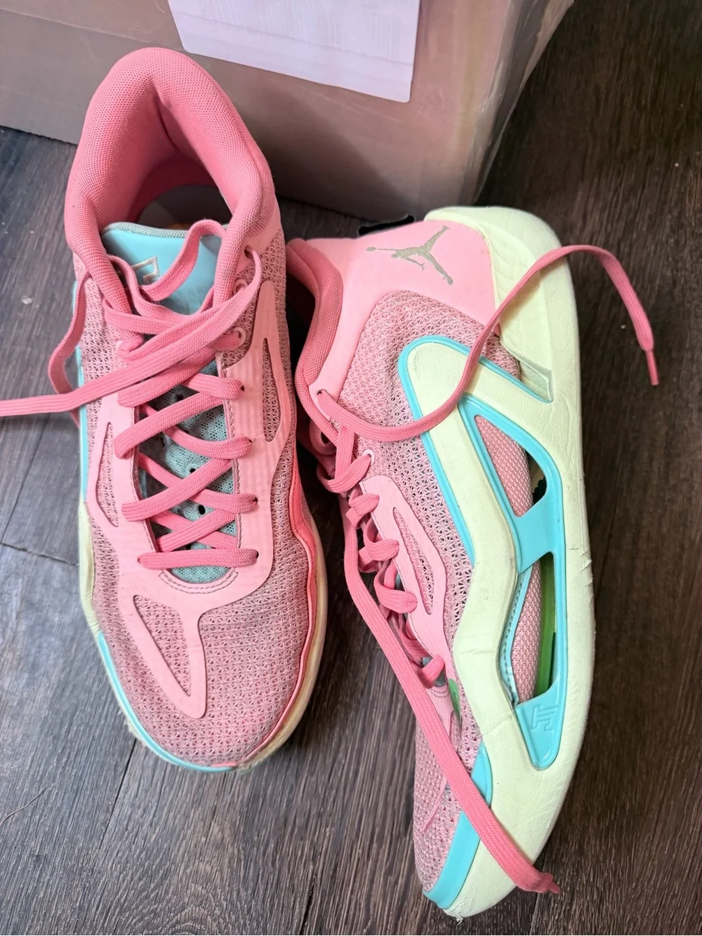 AIR JORDAN TATUM 1 PINK LEMONADE Size 10.5